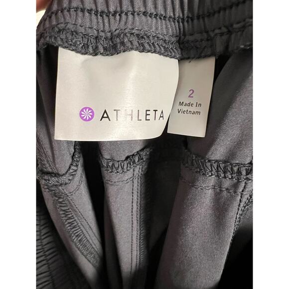Athleta Gray Prima Capri Jogger Pants Size 2 - Picture 6 of 6